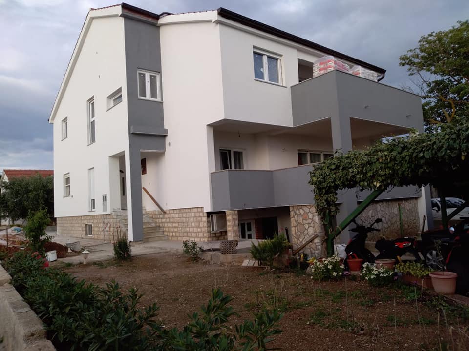 Zloselo Gradnja